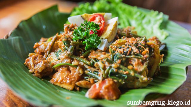 Gado-gado: Salad Orang Indonesia Favorit Semua Orang